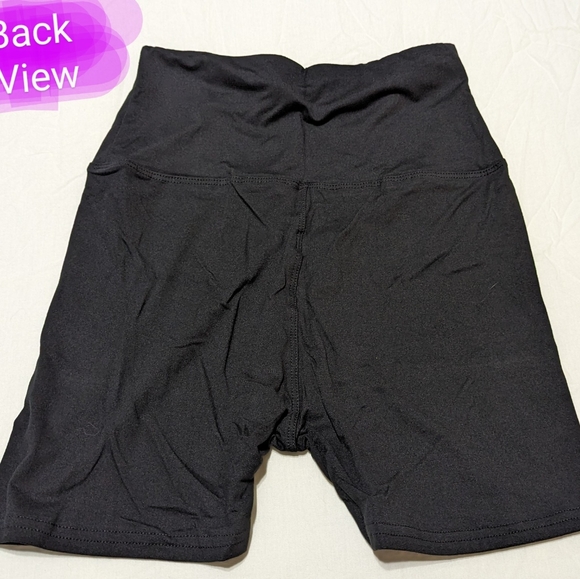 BNWOT, bike shorts, size sm-med, new condition never worn - Picture 3 of 8